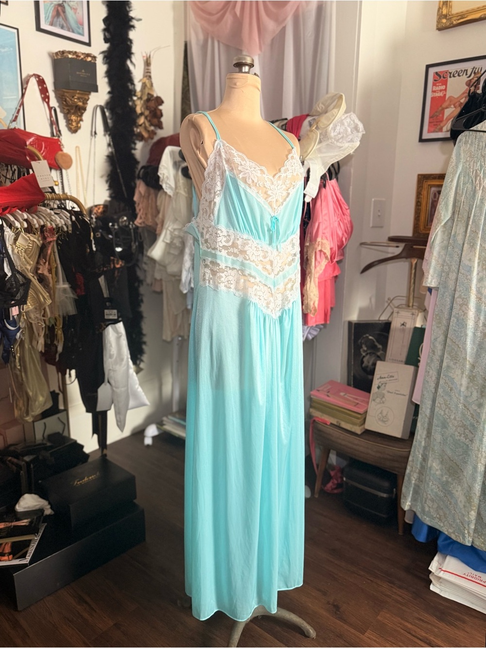 Vintage 1970’s 1980’s Light Blue Lace Trim Long Nightgown